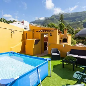 canarian-house-with-views-and-pool.in-canary-islands.com/